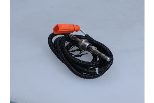 PIERBURG 7.08369.68.0 - PIERBURG CZUJNIK TEMPERATURY SPALIN VW TOUAREG 3,0TDI 04-